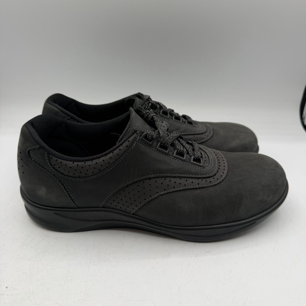 SAS Walk Easy Shoes Womens Sz 9.5 M Black Leather Comfort Walking Sneakers